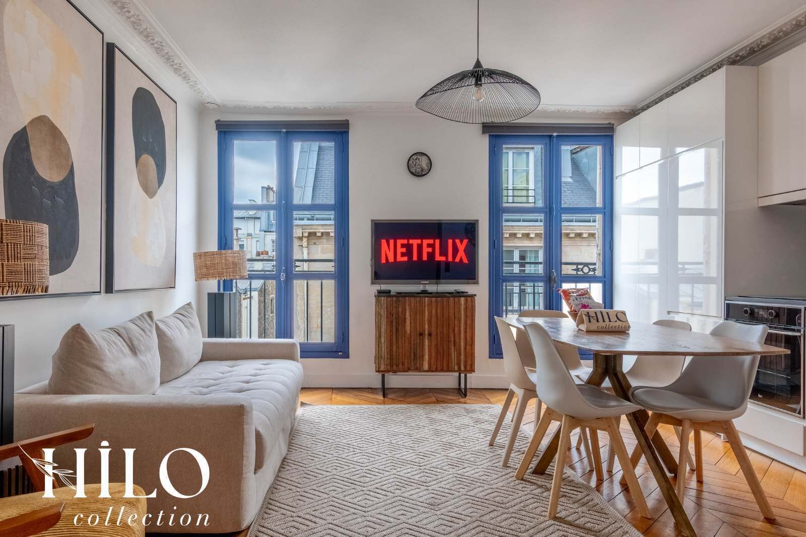 Téléviseur, bureau