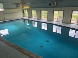 Pool - Cozy Dillon Condo with Pool, Hot Tub & Year-Round Recreation — Dog Friendly (Dillon)