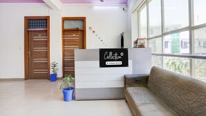 House | Reception - Collection O Sector 4 Gurgaon (Gurugram)