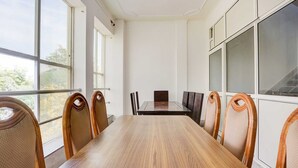 House | Dining - Collection O Sector 4 Gurgaon (Gurugram)