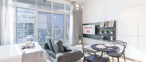 アイロン / アイロン台、WiFi、ベッドシーツ