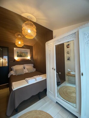 1 bedroom, WiFi, bed sheets