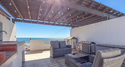 Buenos Aires Villa 6 | Ocean-View Pool, Rooftop BBQ & Steps to the Beach