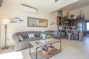 Imagen sin descripción, 5 de 32, botón