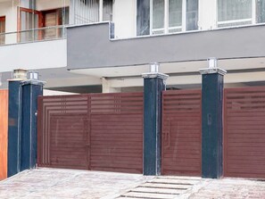 House | Reception - Collection O Sector 43 Gurgaon (Gurugram)