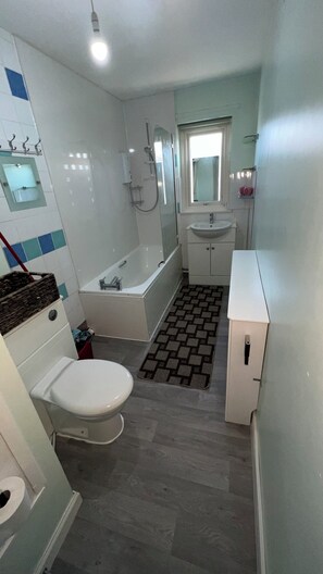 Hair dryer, towels, toilet paper