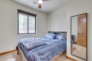 Cottage (2 Bedrooms) | Interior