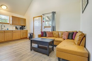 House (2 Bedrooms) | Bahagian dalam