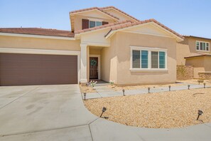 Apartment (1 Bedroom) | Interior - Cozy Desert Sanctuary 9 Mi to Mojave Narrows Park! (Victorville)