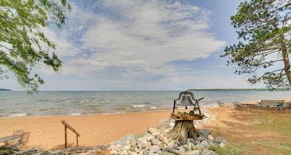 Private Beach! Year-round Lake Superior Retreat