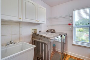 Hus (3 Bedrooms) | Innvendig