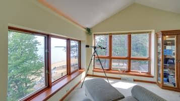 Rumah (5 Bedrooms) | Interior