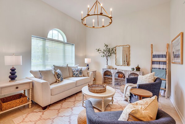 House (3 Bedrooms) | Interior - 30A Poolside Oasis: 2 Mi to Beach & Boat Access (Santa Rosa Beach)