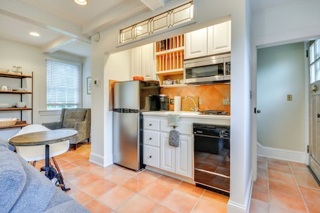 House (1 Bedroom) | Interior