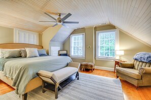 House (1 Bedroom) | Interior - Walk to Main St: Historic High Point Carriage Home (High Point)