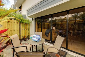 Interior - Steps to Shore: Condo w/ Patio in West Palm Beach! (Singer Island)