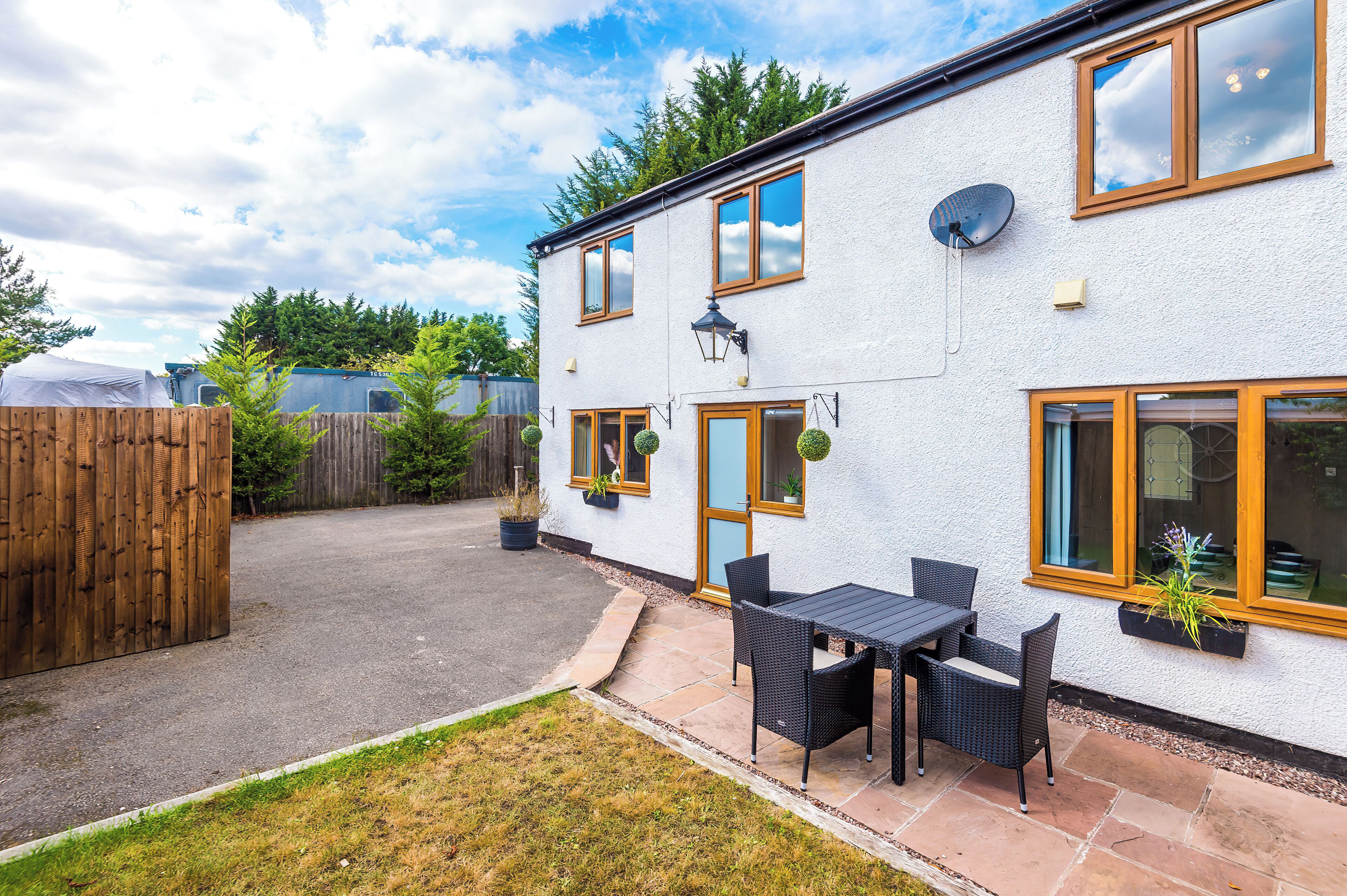 House, Patio | Terrace/patio