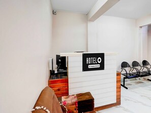 House | Reception