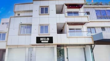 House | Exterior