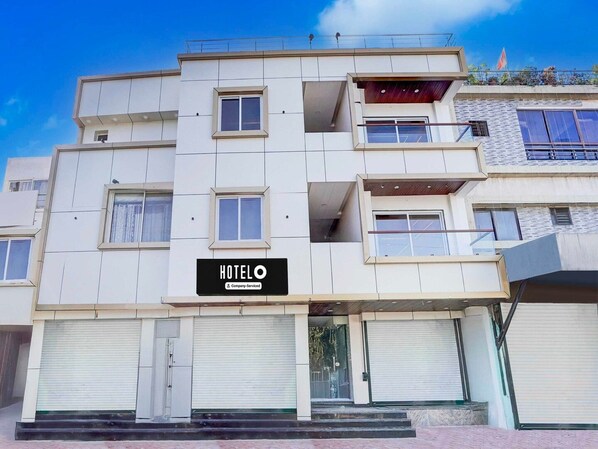House | Exterior