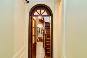 House | 4 bedrooms, Internet