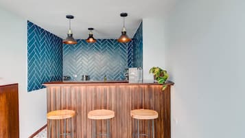 House | 4 bedrooms, Internet