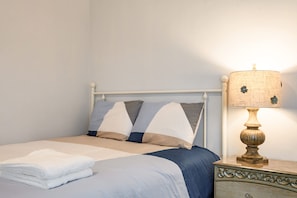 Apartment | 2 bedrooms, Internet