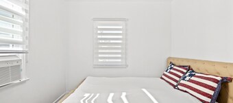 Near LA Cozy Home With Full Kitchen Laundry