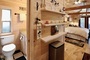 1 Schlafzimmer, Bügeleisen/Bügelbrett, kostenloses WLAN, Bettwäsche