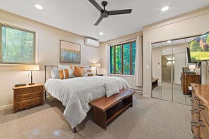 3 bedrooms, iron/ironing board, travel crib, WiFi