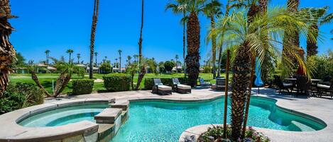 Una piscina climatizada