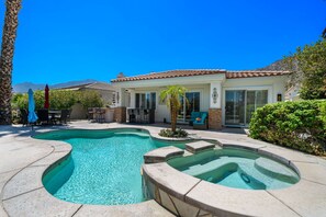Una piscina climatizada
