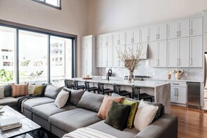 Niet-geclassificeerde afbeelding, 3 van 47, knop