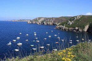 Marina - Guest Rooms "Océane et Framboise" Sea View - Océane Room (Plogoff)