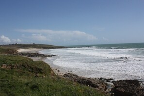 Beach nearby - Guest Rooms "Océane et Framboise" Sea View - Océane Room (Plogoff)
