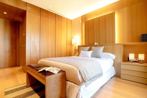 Apartment (3 Bedrooms) | 3 bedrooms, iron/ironing board, free WiFi, bed sheets - Exclusive Apartament in the Center. Tetuán III (Seville)