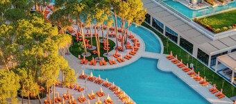 Trendy Perge Resort & Suites