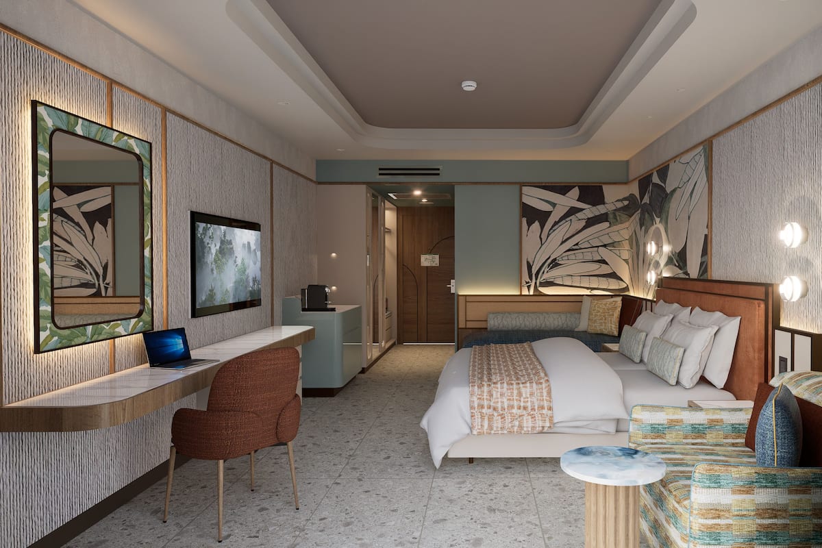 Premium bedding, free minibar, in-room safe, soundproofing