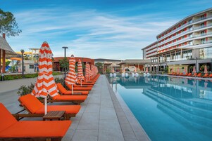 Indoor pool, seasonal outdoor pool