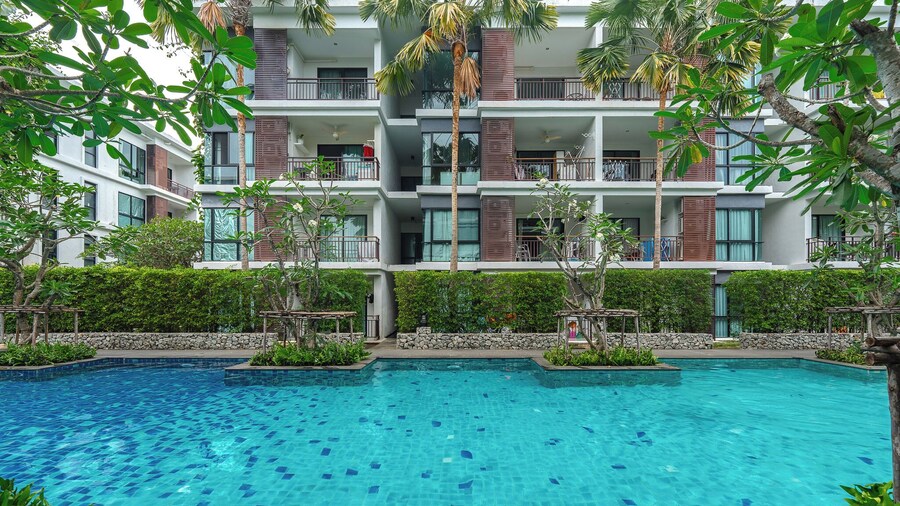 NeatestApartmentTheTitle50mtobeachC155