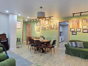 Interior - Summer House with Private Swimming Pool (Kobuleti)