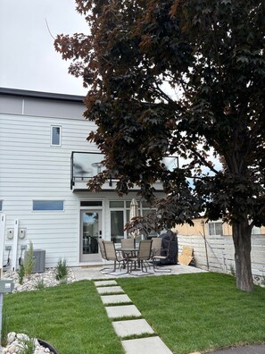 Exterior - Heales Lakeshore Retreat (Penticton)