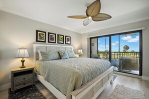 2 bedrooms, iron/ironing board, WiFi, bed sheets - Sand Pointe 214, 2 Bedroom, Pool and Gulf View, Completely Renovated (Sanibel)