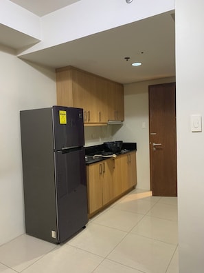 Microwave, stovetop