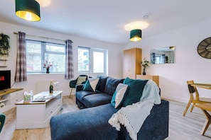 House, Patio | Living area