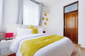 2 makuuhuonetta, silitysrauta/-lauta, ilmainen Wi-Fi, vuodevaatteet