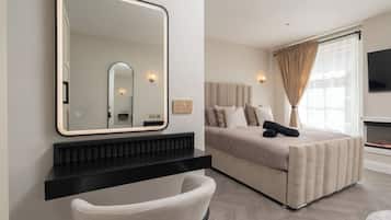 1 habitación, tabla de planchar con plancha, wifi gratis y ropa de cama