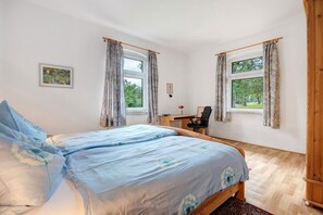 3 間睡房、熨斗/熨衫板、Wi-Fi、床單