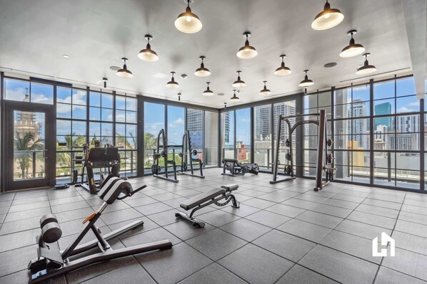 Spacious gym with ample light, ideal for your daily workout.