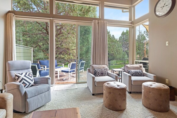 Townhome, 3 Bedrooms | Living area | Smart TV